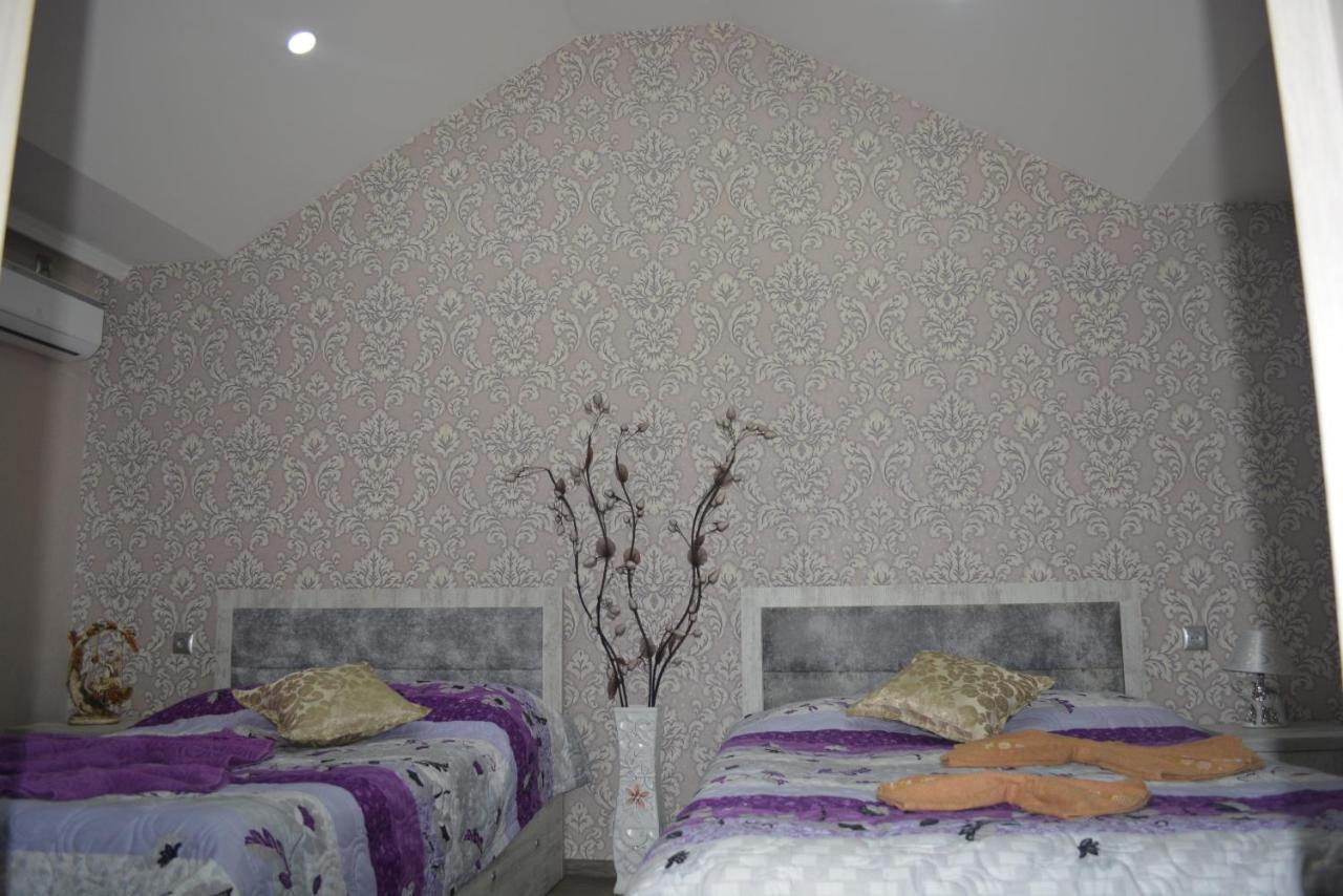 Golden Way Hotel Tbilisi ภายนอก รูปภาพ