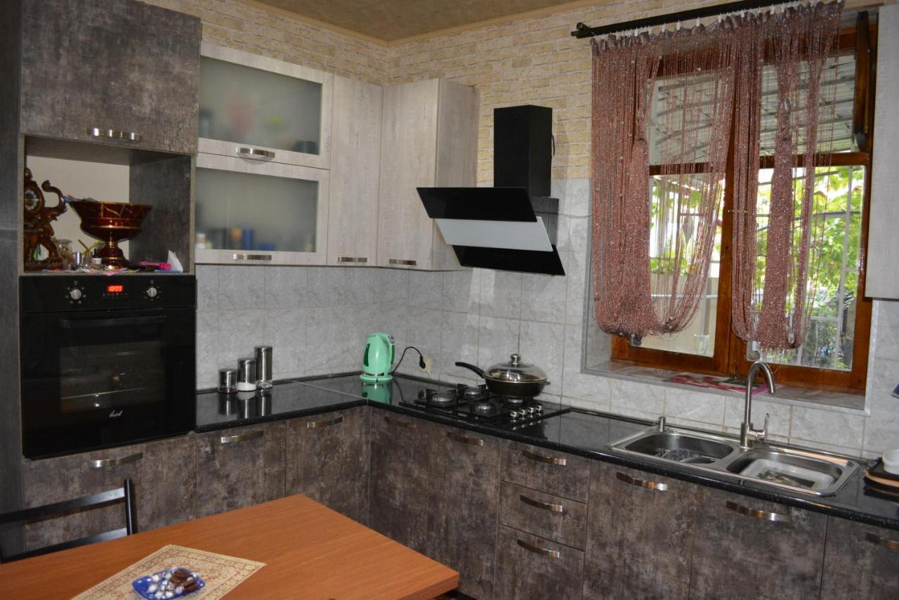 Golden Way Hotel Tbilisi ภายนอก รูปภาพ