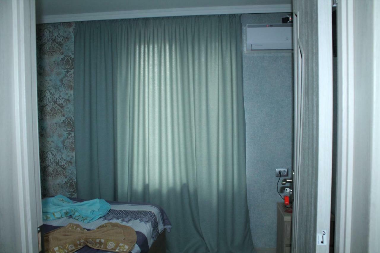 Golden Way Hotel Tbilisi ภายนอก รูปภาพ